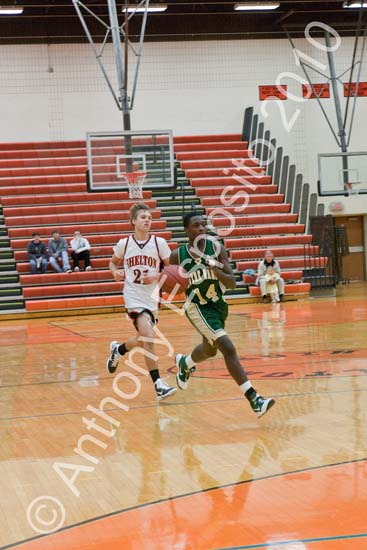 Fr Bkball 037