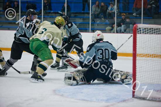 V Hockey 259