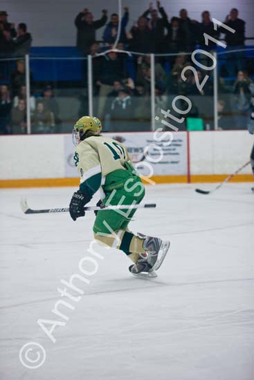 V Hockey 462